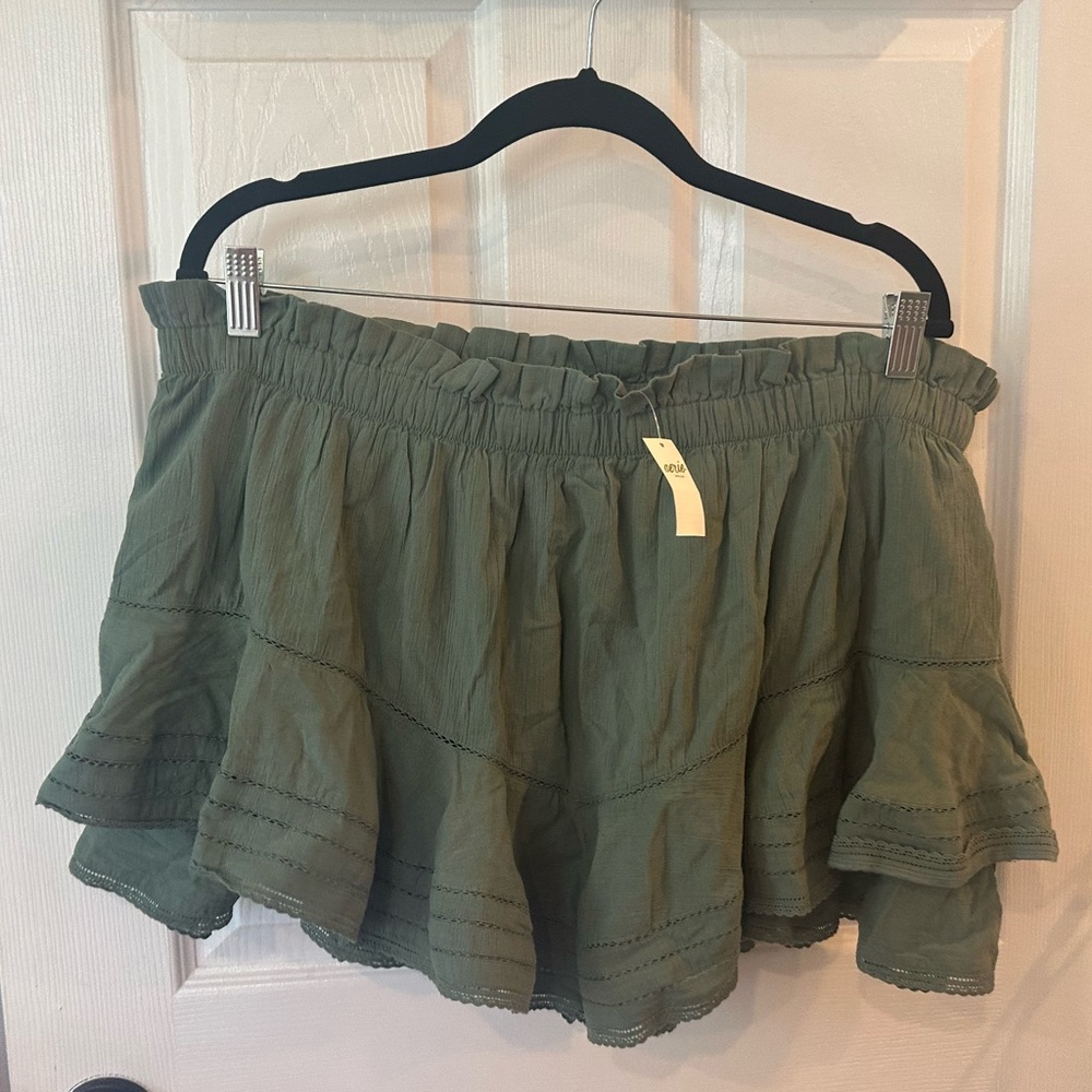 American Eagle Skort NWT!